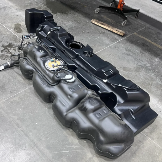 Long Range replacement Poly Fuel Tank - 151 Litres